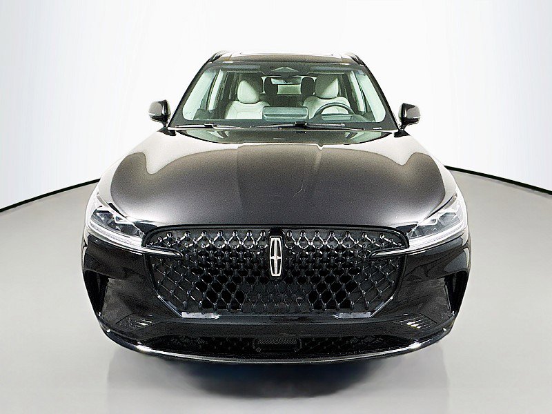 Used 2025 Lincoln Aviator Reserve w/ Equipment Group 201A image 2