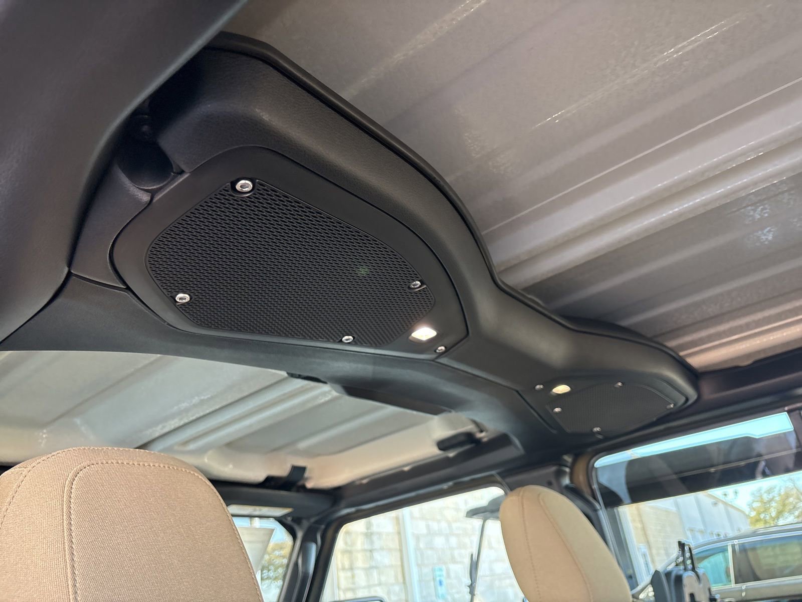 New 2026 Jeep Gladiator Willys AWD/4WD image 15