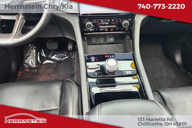 Used 2021 Jeep Grand Cherokee L Overland w/ Luxury Tech Group IV AWD/4WD image 13