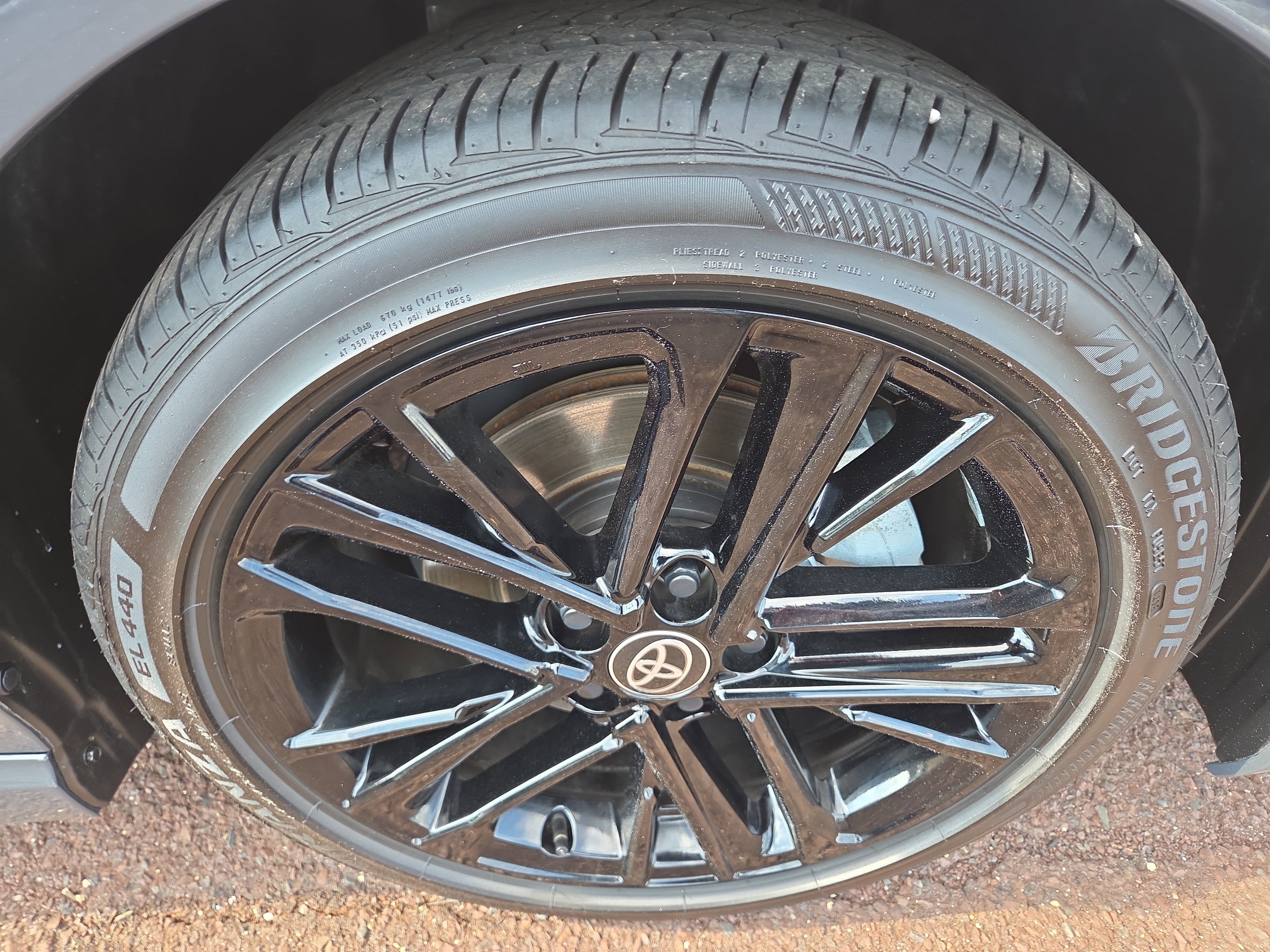 Certified 2025 Toyota Camry SE FWD image 9