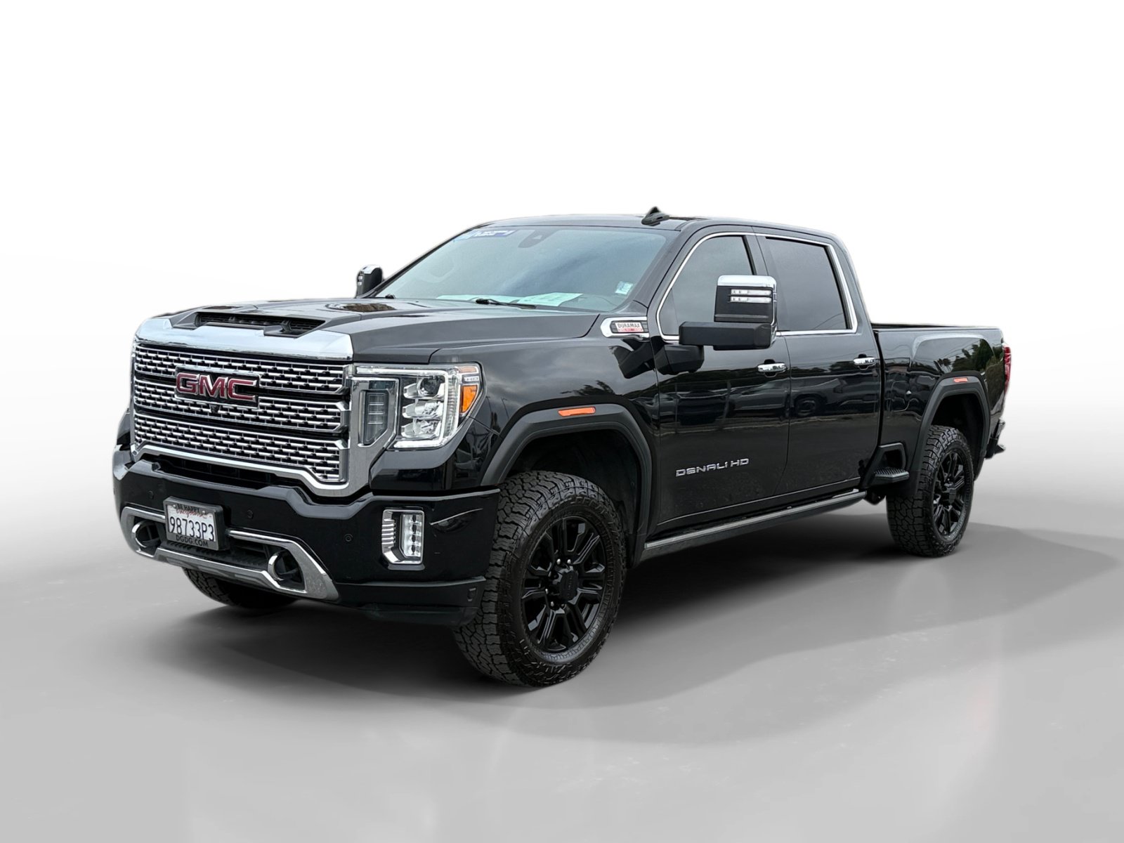 Used 2023 GMC Sierra 2500 Denali w/ Denali Black Diamond Edition AWD/4WD image 1