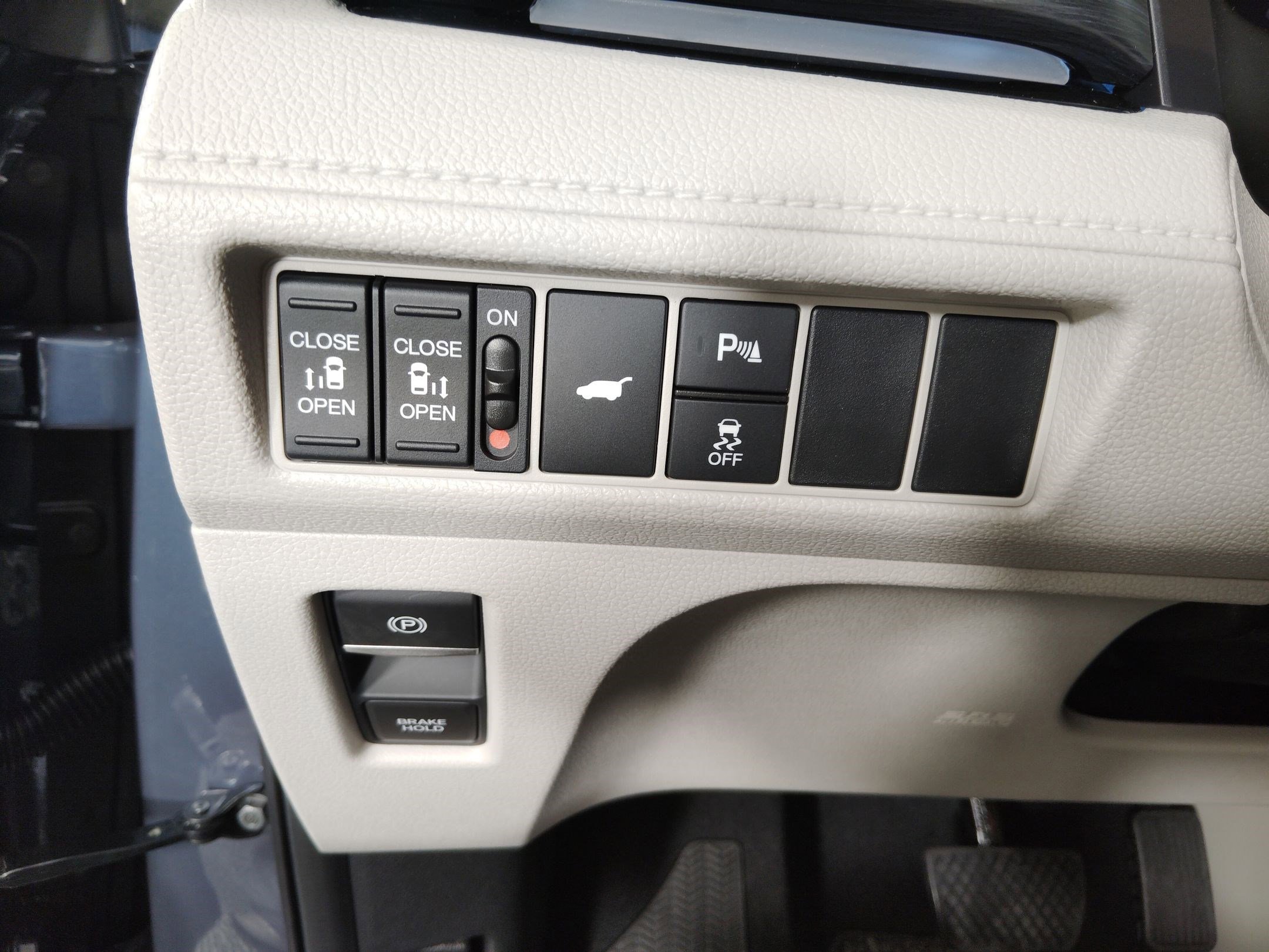 New 2026 Honda Odyssey Elite image 17