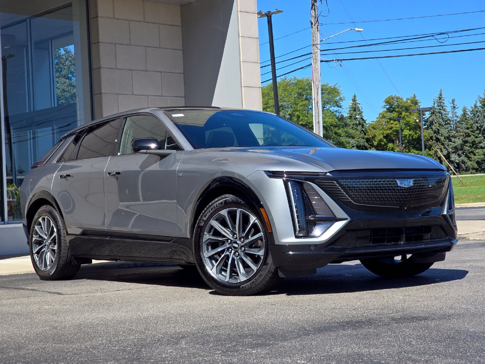 Certified 2024 Cadillac Lyriq Sport w/ LPO, Floor Liner Package AWD/4WD image 1