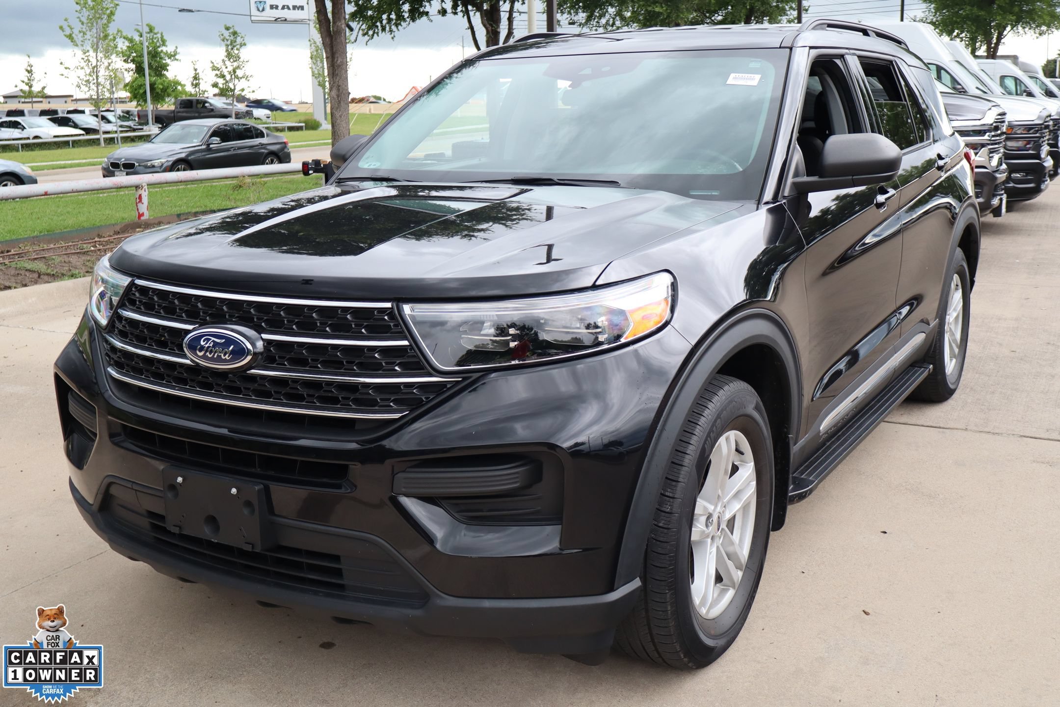 Used 2021 Ford Explorer XLT AWD/4WD image 8