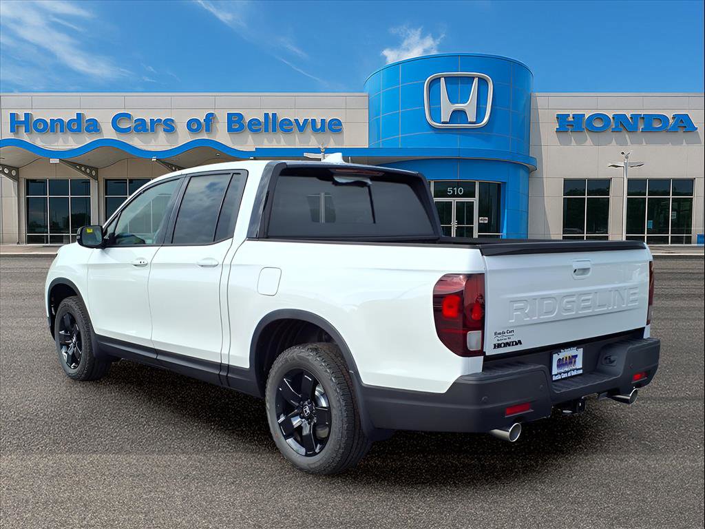 New 2026 Honda Ridgeline Black Edition image 3