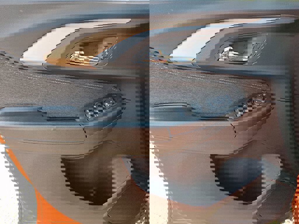 Certified 2023 Chevrolet TrailBlazer ACTIV w/ Convenience Package image 14