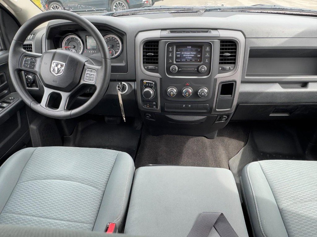 Used 2017 RAM 1500 Express w/ Express Value Package AWD/4WD image 13