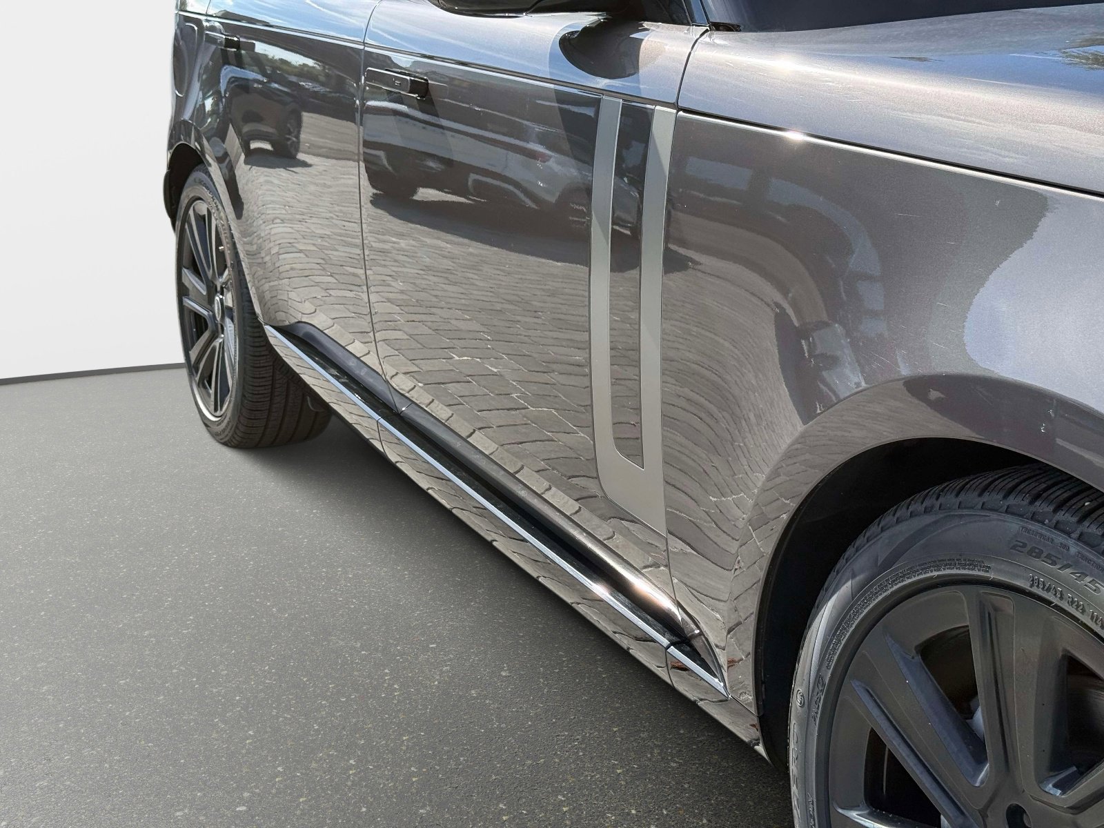 Used 2022 Land Rover Range Rover Long Wheelbase SE image 20