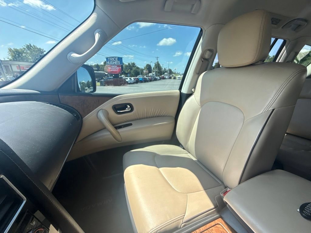Used 2022 Nissan Armada SL w/ Captain's Chairs Package AWD/4WD image 31