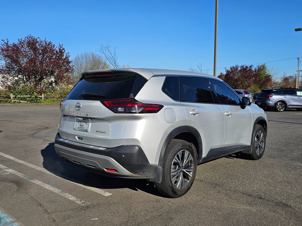 Used 2021 Nissan Rogue SV image 7