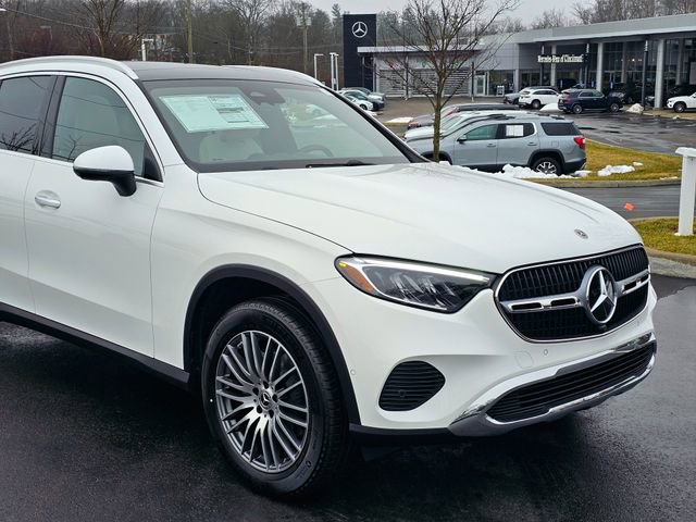 New 2026 Mercedes-Benz GLC 300 4MATIC image 2