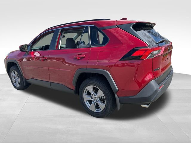 Certified 2023 Toyota RAV4 XLE w/ Convenience Package AWD/4WD image 4