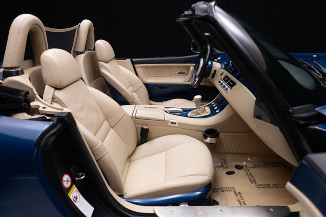 Used 2001 BMW Z8 RWD image 73