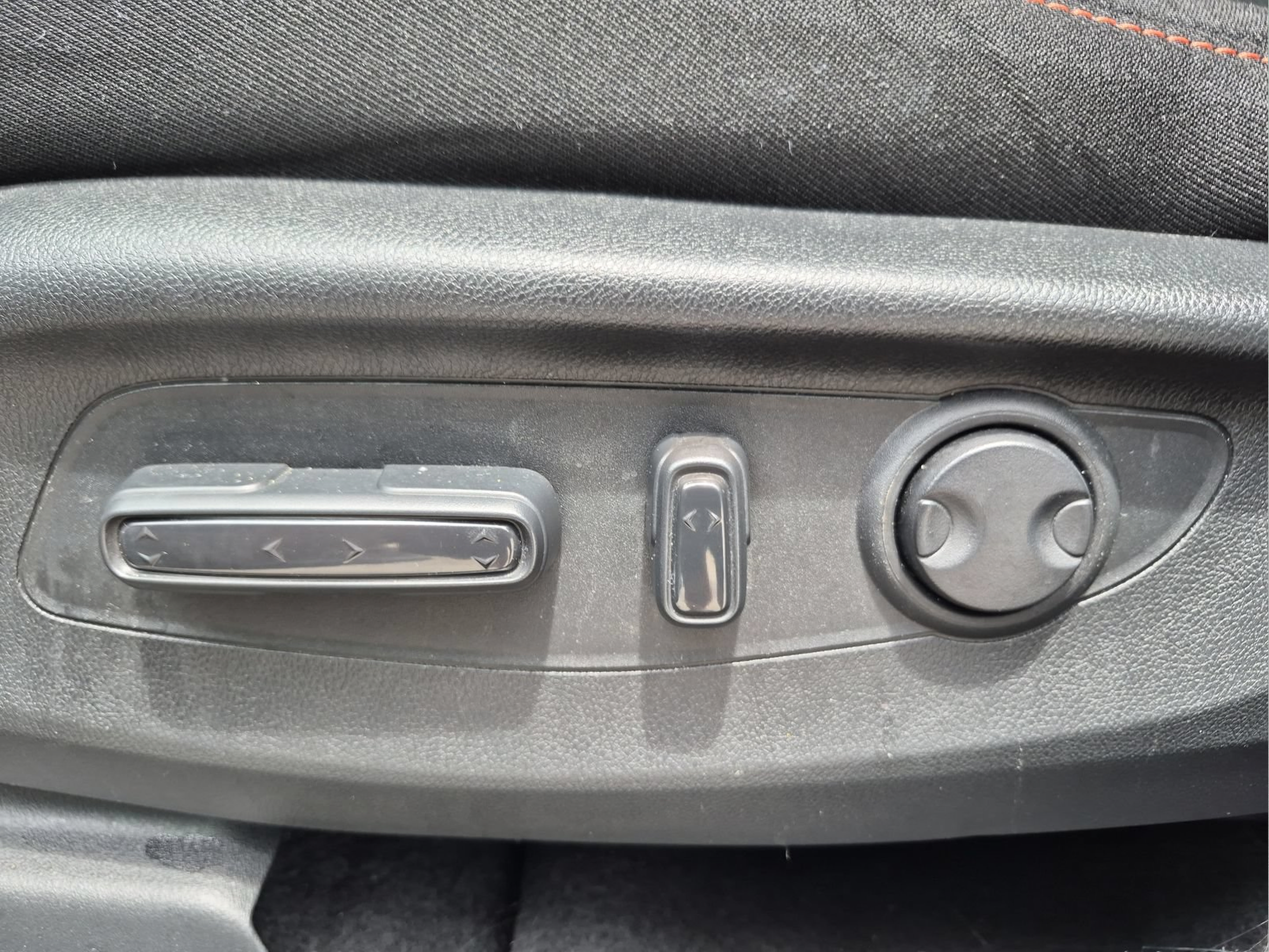 Certified 2025 Honda CR-V Sport image 14