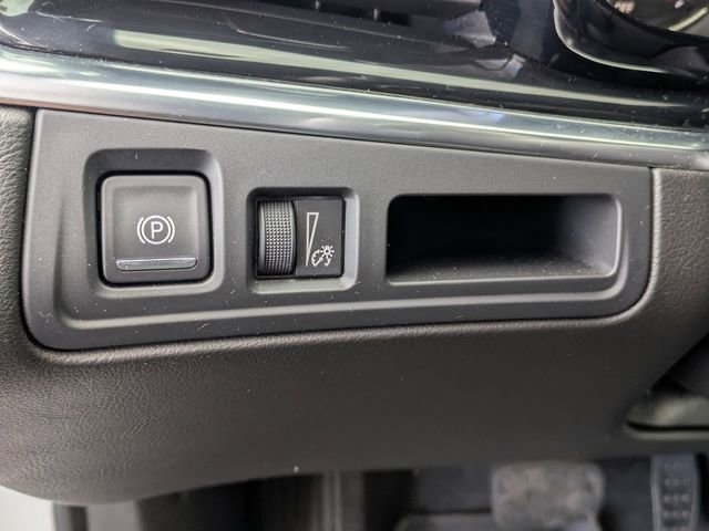 Used 2023 Cadillac XT6 Luxury image 18