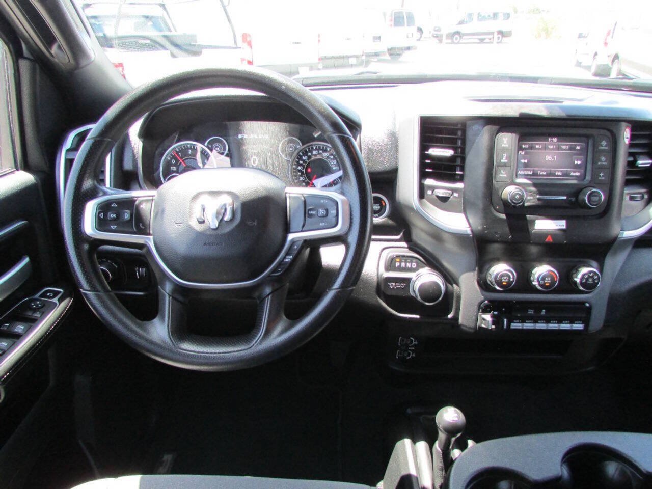 Used 2024 RAM 3500 SLT AWD/4WD image 24