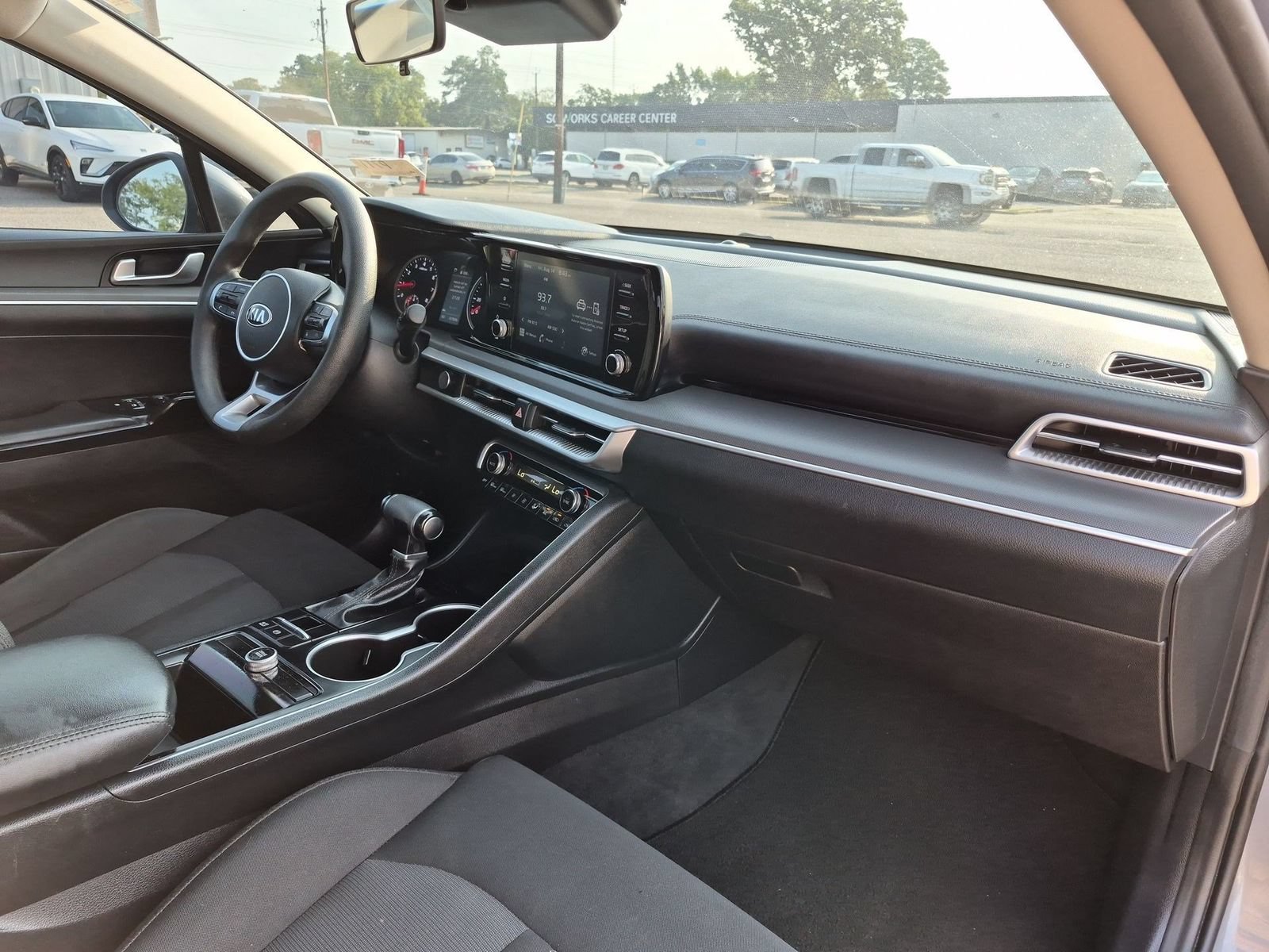 Used 2021 Kia K5 LXS FWD image 28