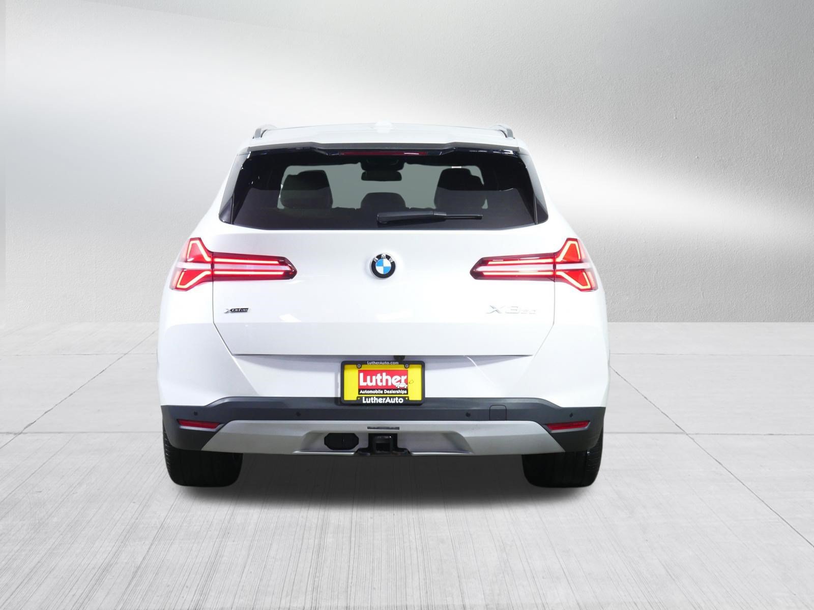 Used 2025 BMW X3 xDrive30i w/ Premium Package AWD/4WD image 6