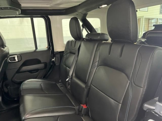Used 2022 Jeep Wrangler Unlimited Rubicon 4xe AWD/4WD image 46