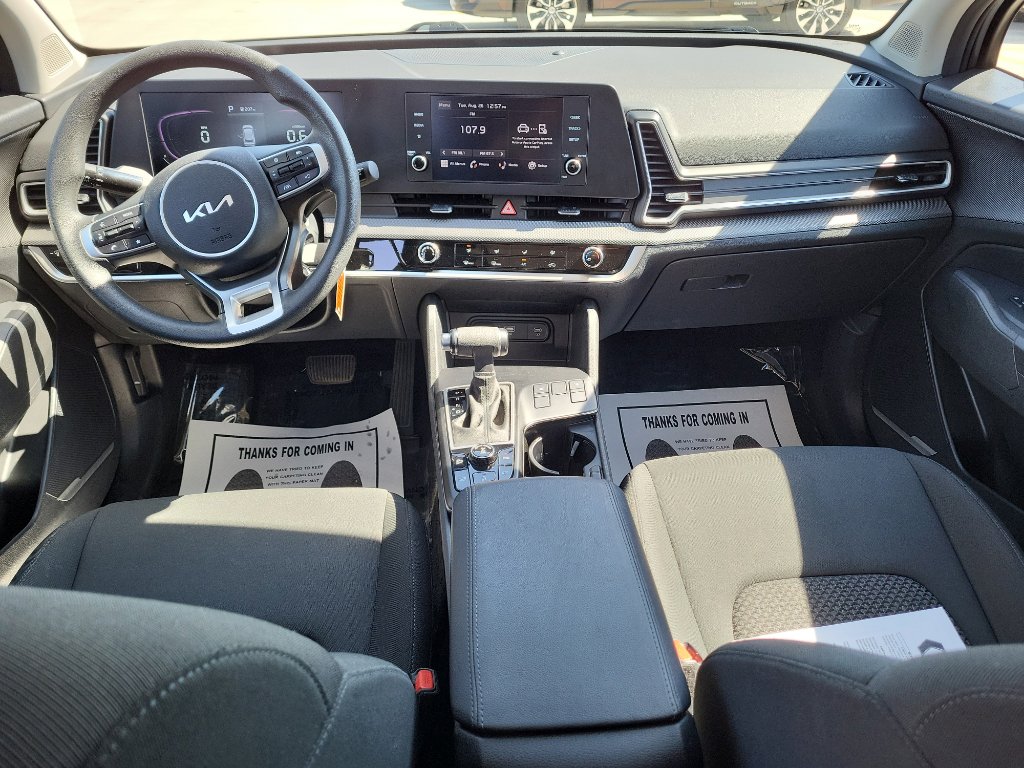 Used 2023 Kia Sportage LX image 13