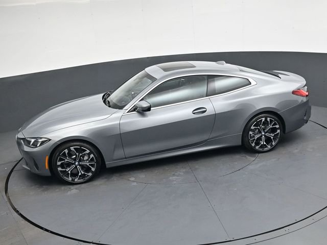 Used 2025 BMW 430i xDrive Coupe w/ Premium Package image 26