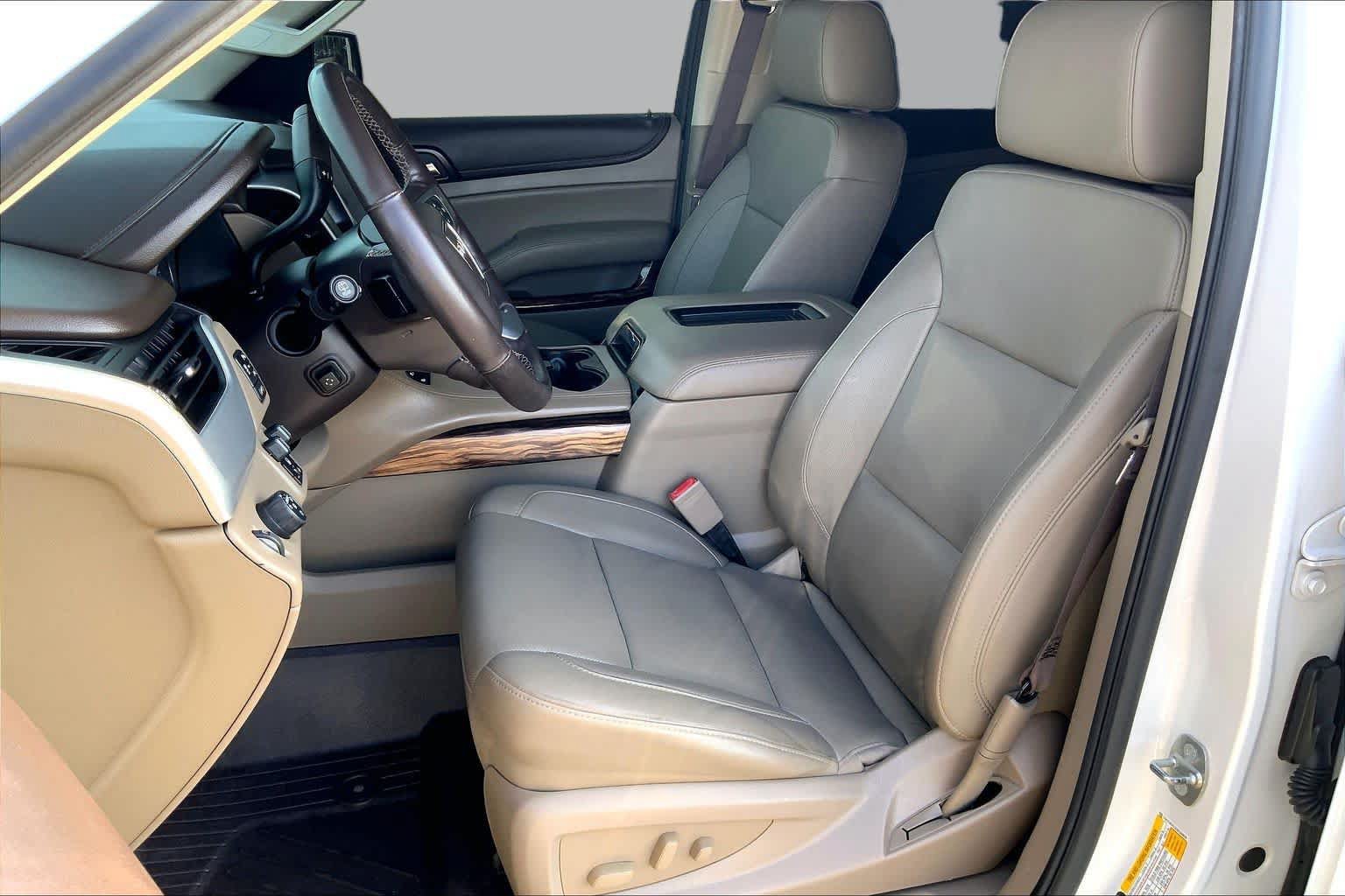 Used 2018 GMC Yukon SLT w/ Premium Edition RWD image 8