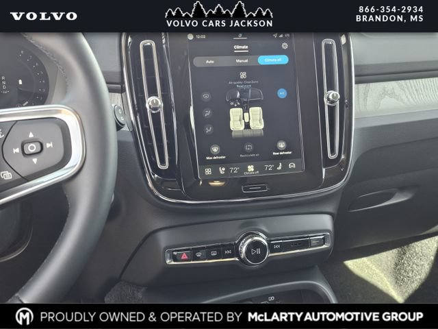 New 2026 Volvo XC40 B5 Core w/ Protection Package Premier AWD/4WD image 7