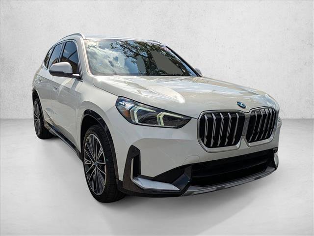 Used 2024 BMW X1 xDrive28i w/ Convenience Package image 3