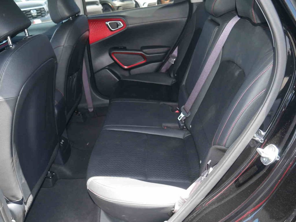Used 2024 Kia Soul GT-Line FWD image 13