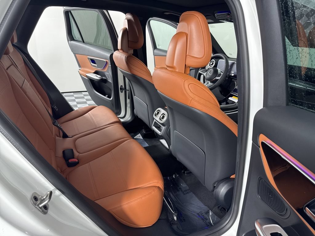 Certified 2026 Mercedes-Benz GLC 300 4MATIC image 12