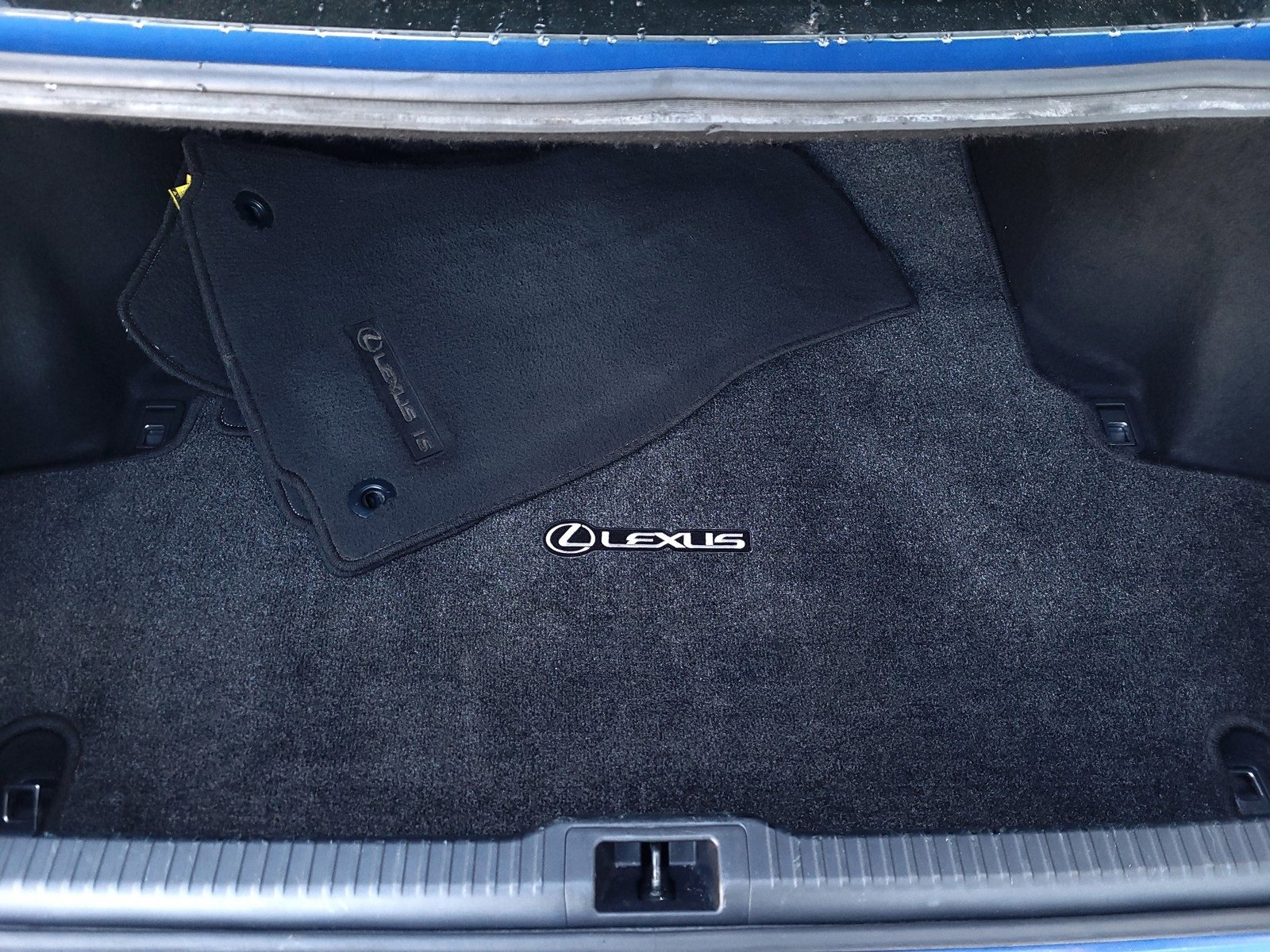 Used 2022 Lexus IS 350 F Sport image 28