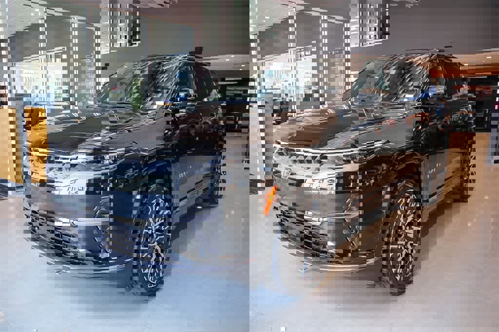 New 2025 Jeep Wagoneer Limited