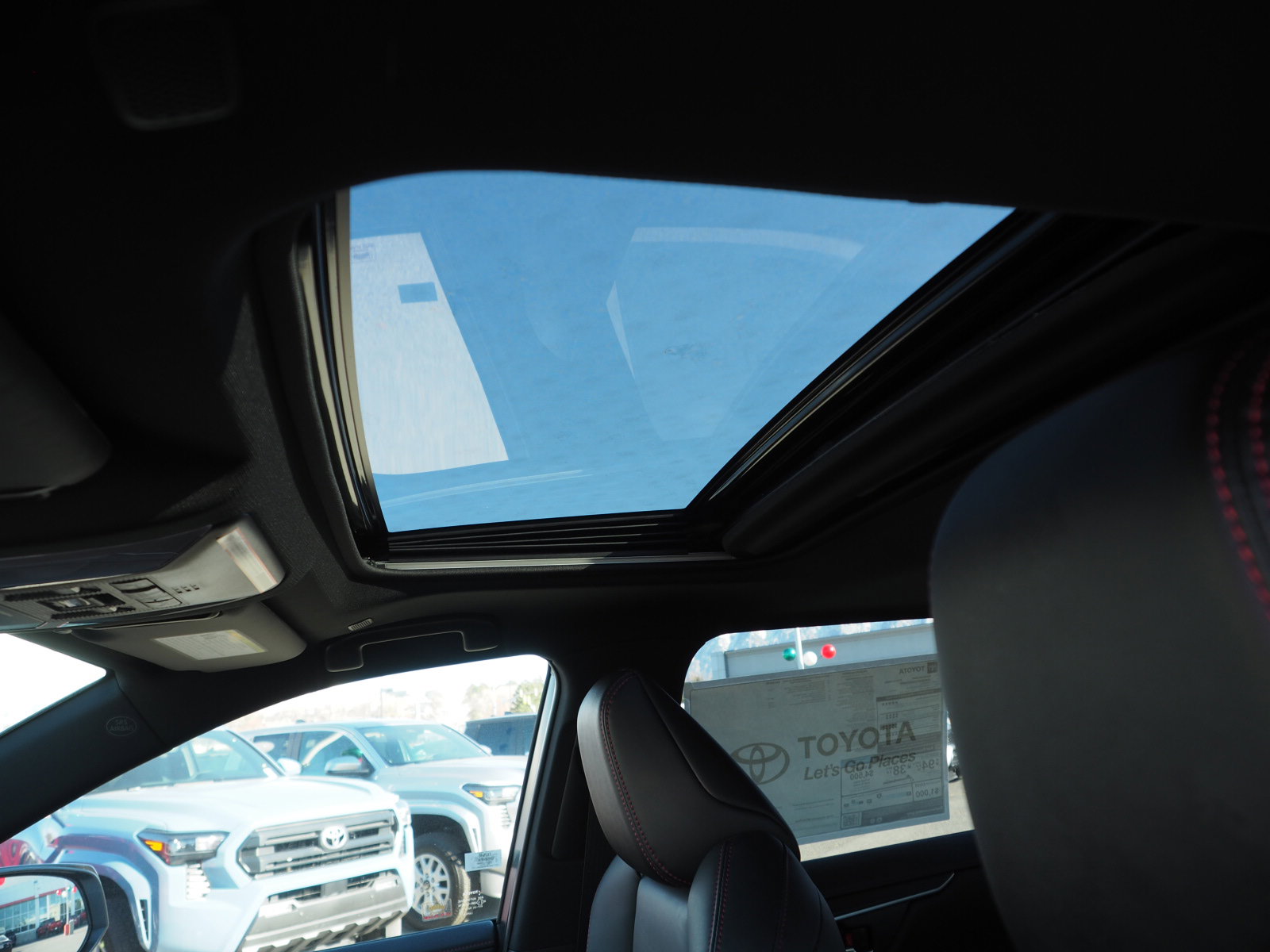 New 2025 Toyota RAV4 XSE w/ Weather Package image 17