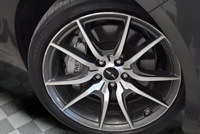 Used 2025 Genesis G70 2.5T AWD/4WD image 29