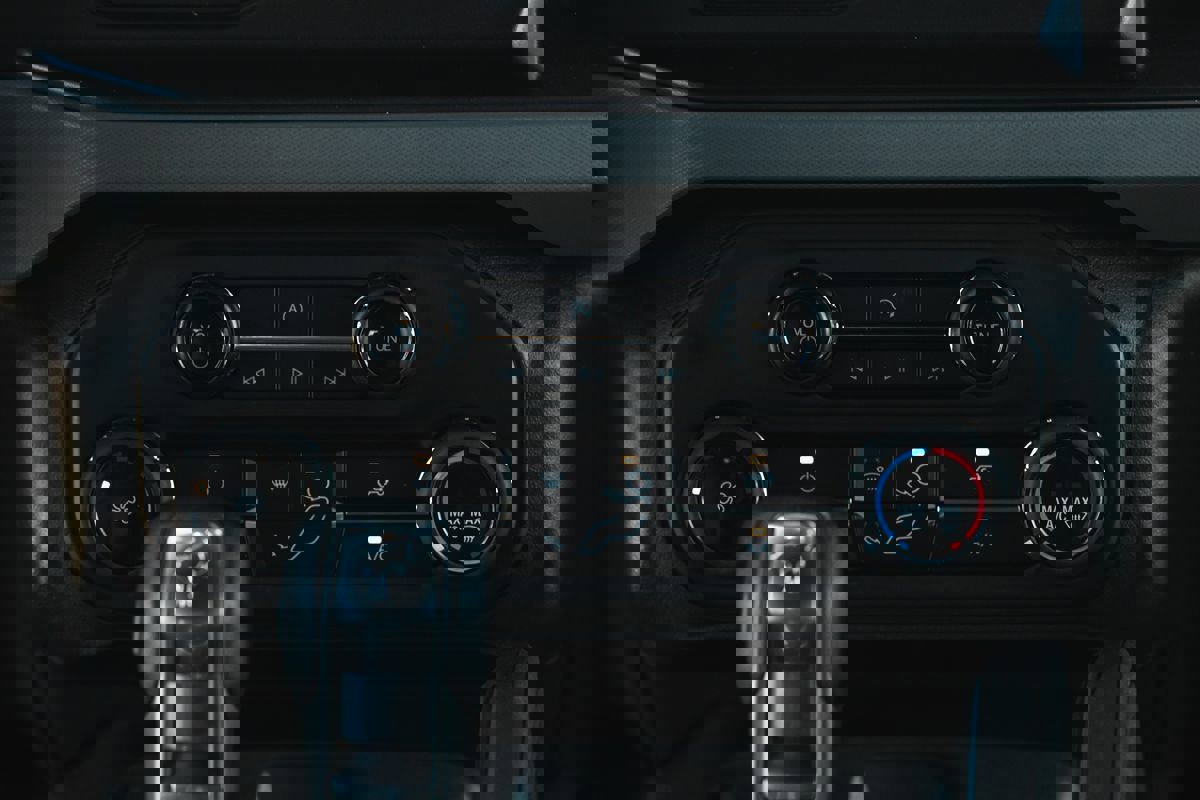 Used 2022 Ford Bronco 4-Door image 35