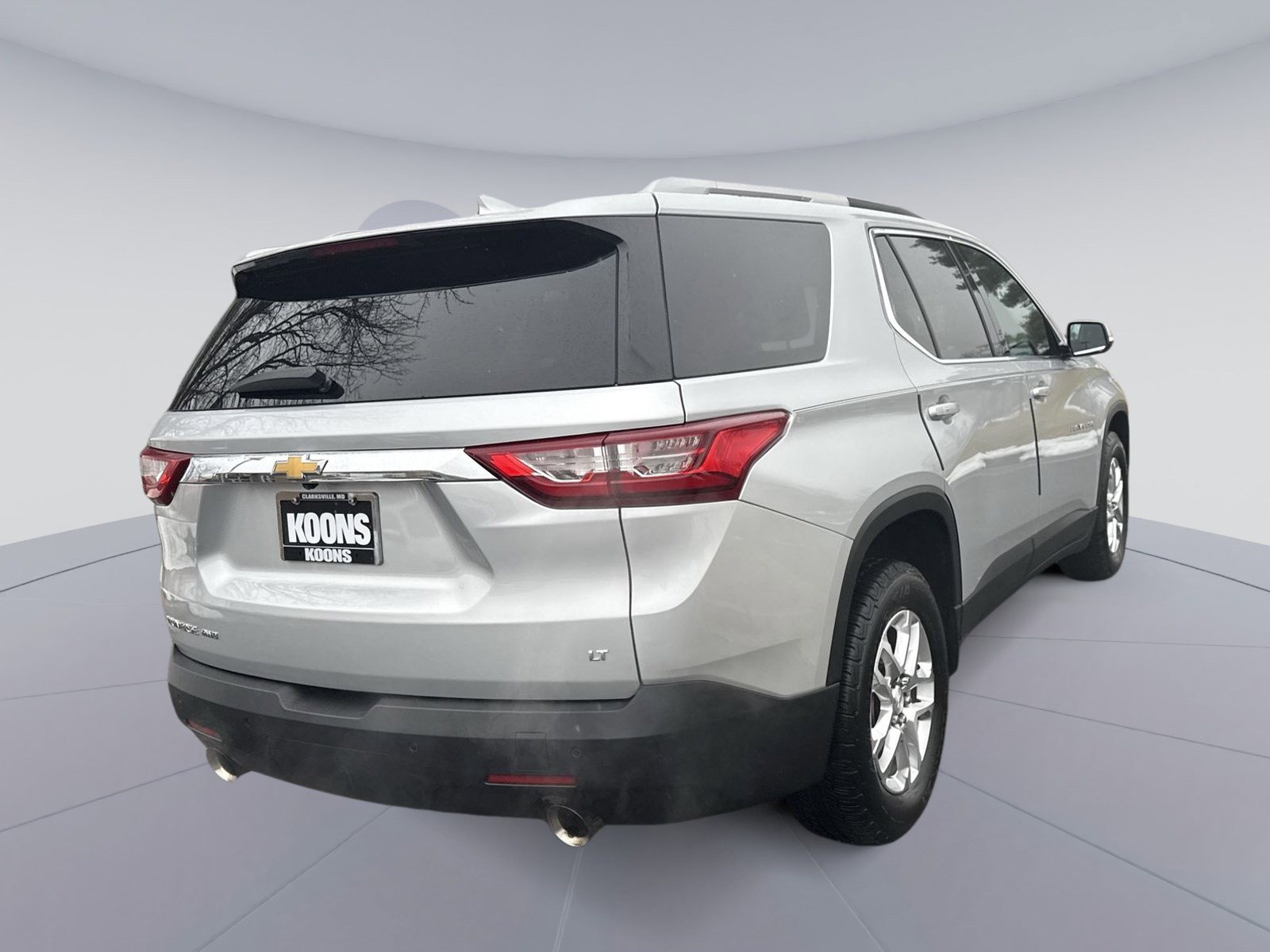 Used 2018 Chevrolet Traverse LT w/ LPO, Cargo Package image 7