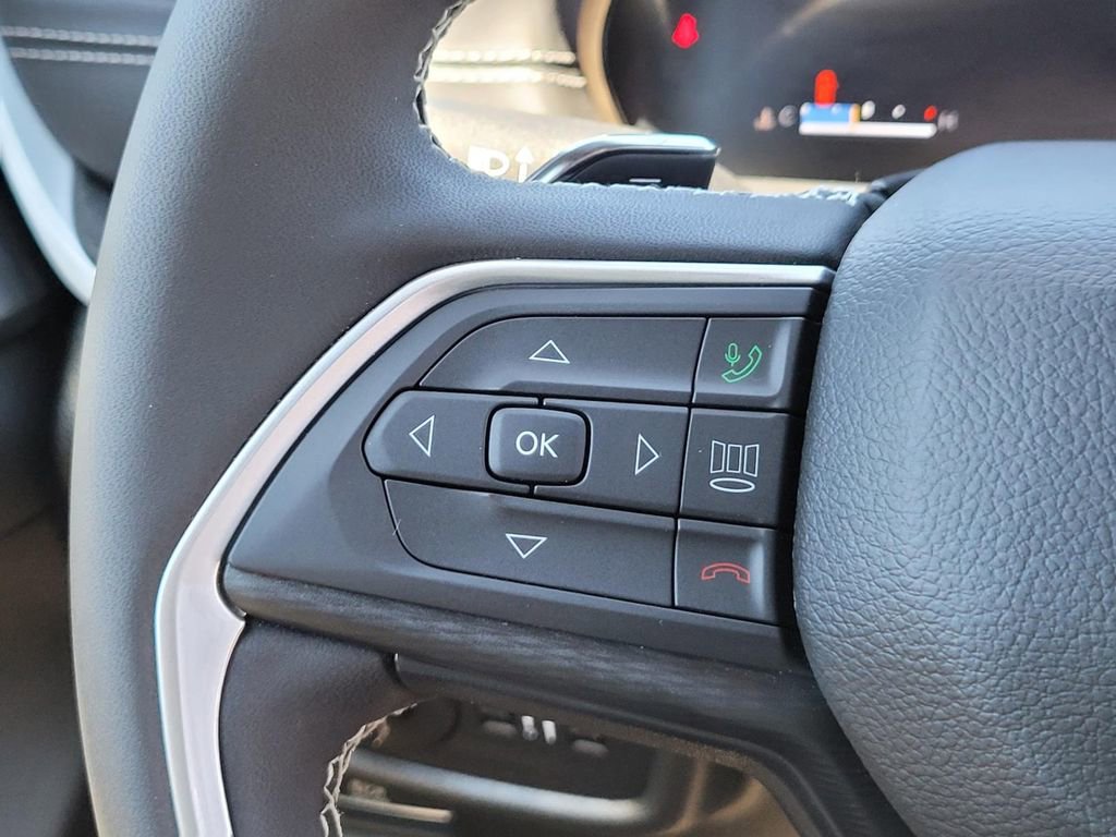 New 2024 Jeep Grand Cherokee Laredo X w/ Trailer Tow Package image 24