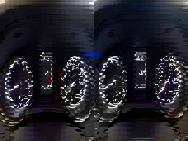 Used 2024 Toyota Camry SE image 21