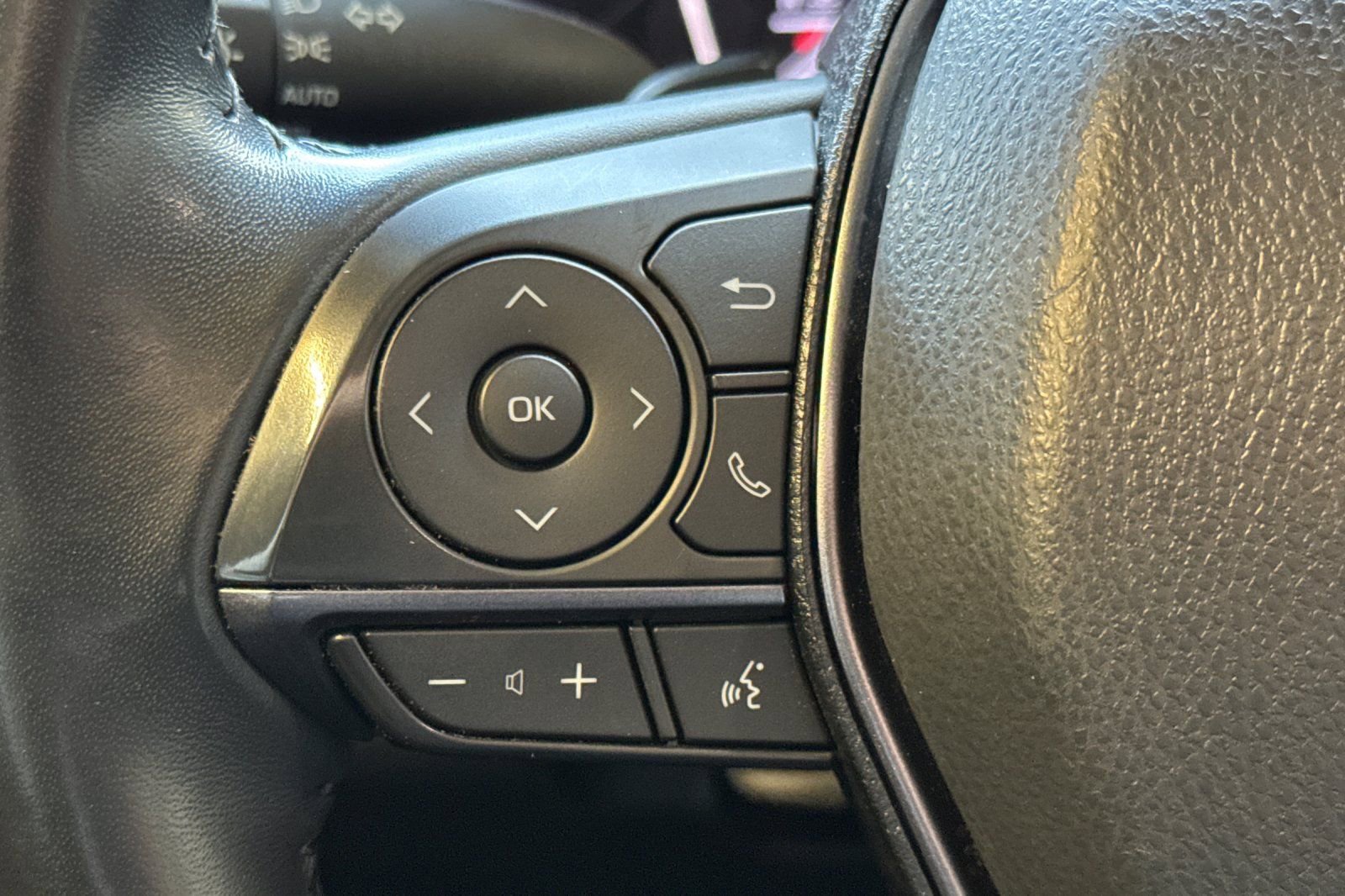 Certified 2024 Toyota Camry SE image 28