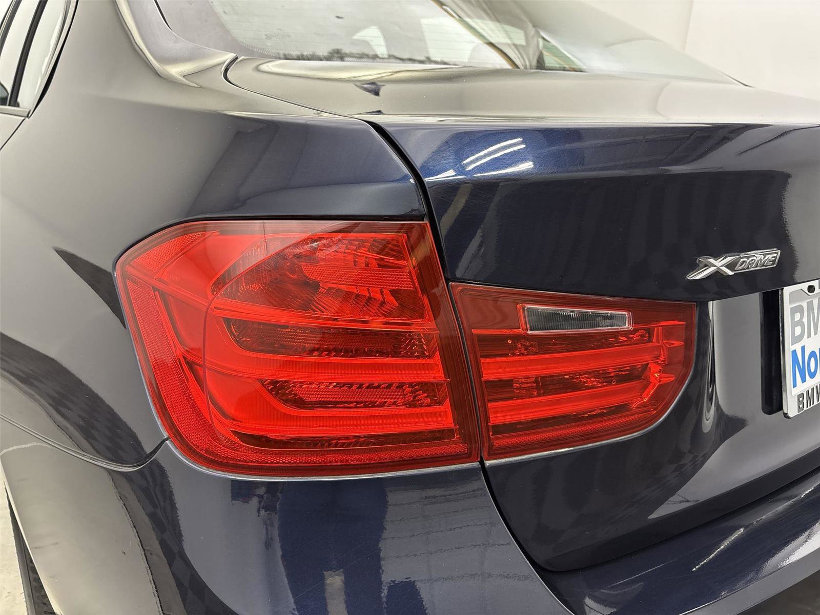 Used 2014 BMW 320i xDrive Sedan image 19
