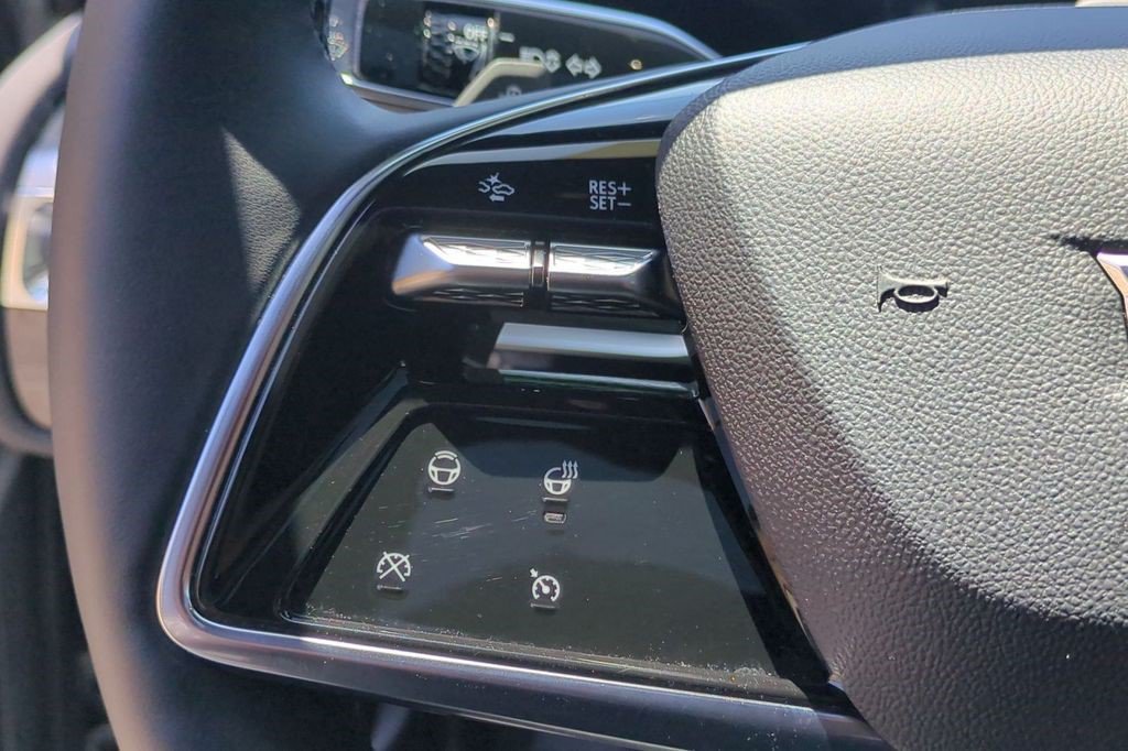 Certified 2024 Cadillac Lyriq Sport AWD/4WD image 26