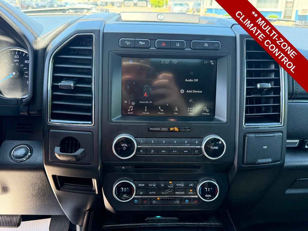 Used 2018 Ford Expedition Limited w/ Equipment Group 301A AWD/4WD image 24