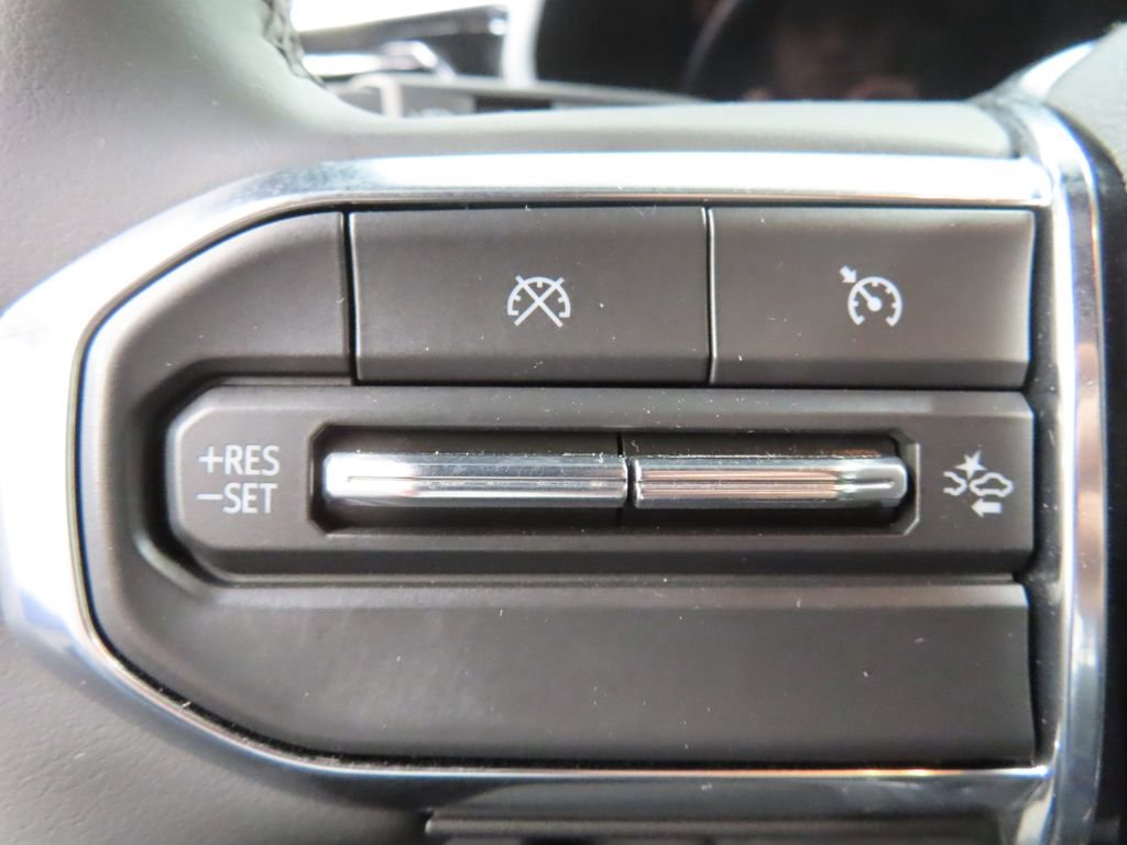 Used 2025 GMC Canyon Elevation AWD/4WD image 40