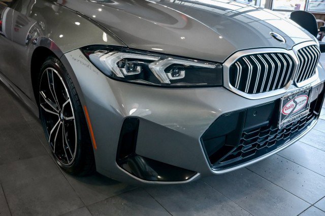 Used 2023 BMW 330i xDrive Sedan w/ M Sport Package image 10