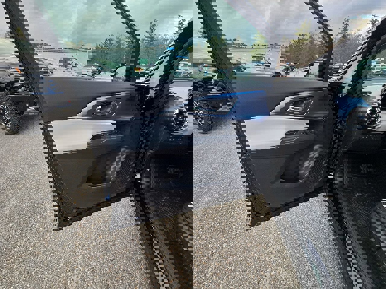 New 2026 Chevrolet Equinox EV LT w/ LPO, All-Weather Mat Package image 59