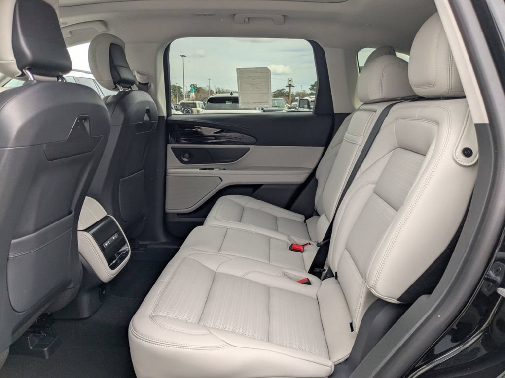 New 2026 Lincoln Nautilus Reserve AWD/4WD image 14