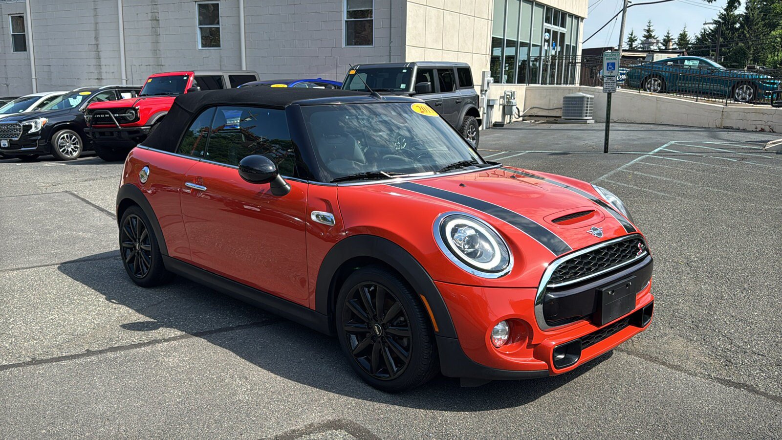 Used 2019 MINI Cooper S FWD image 11