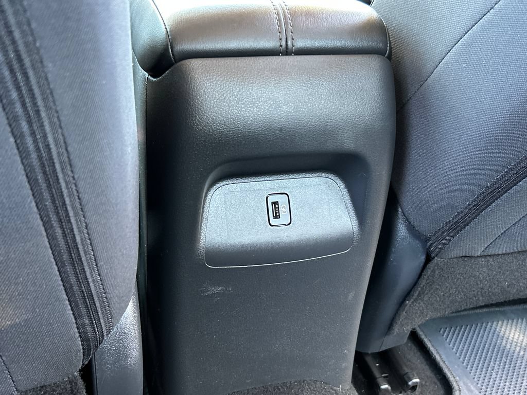 Used 2023 Nissan Sentra SV FWD image 18