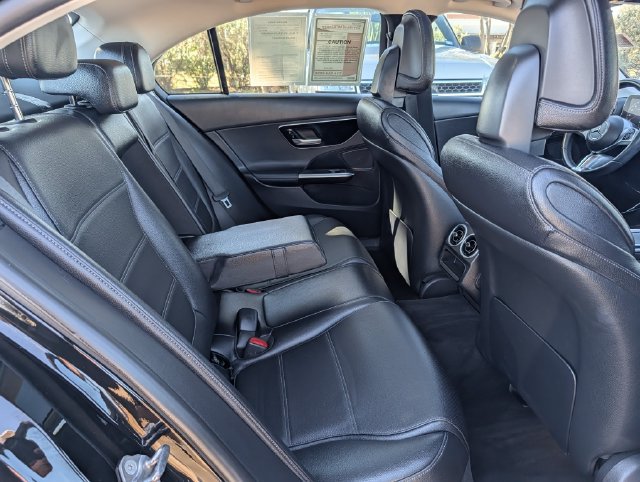 Used 2023 Mercedes-Benz C 300 Sedan image 31