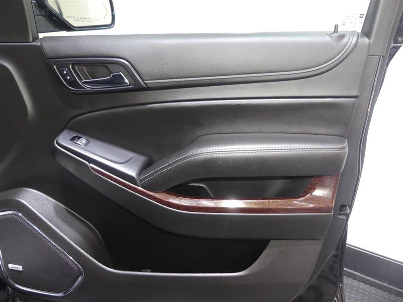 Used 2018 GMC Yukon SLT AWD/4WD image 19